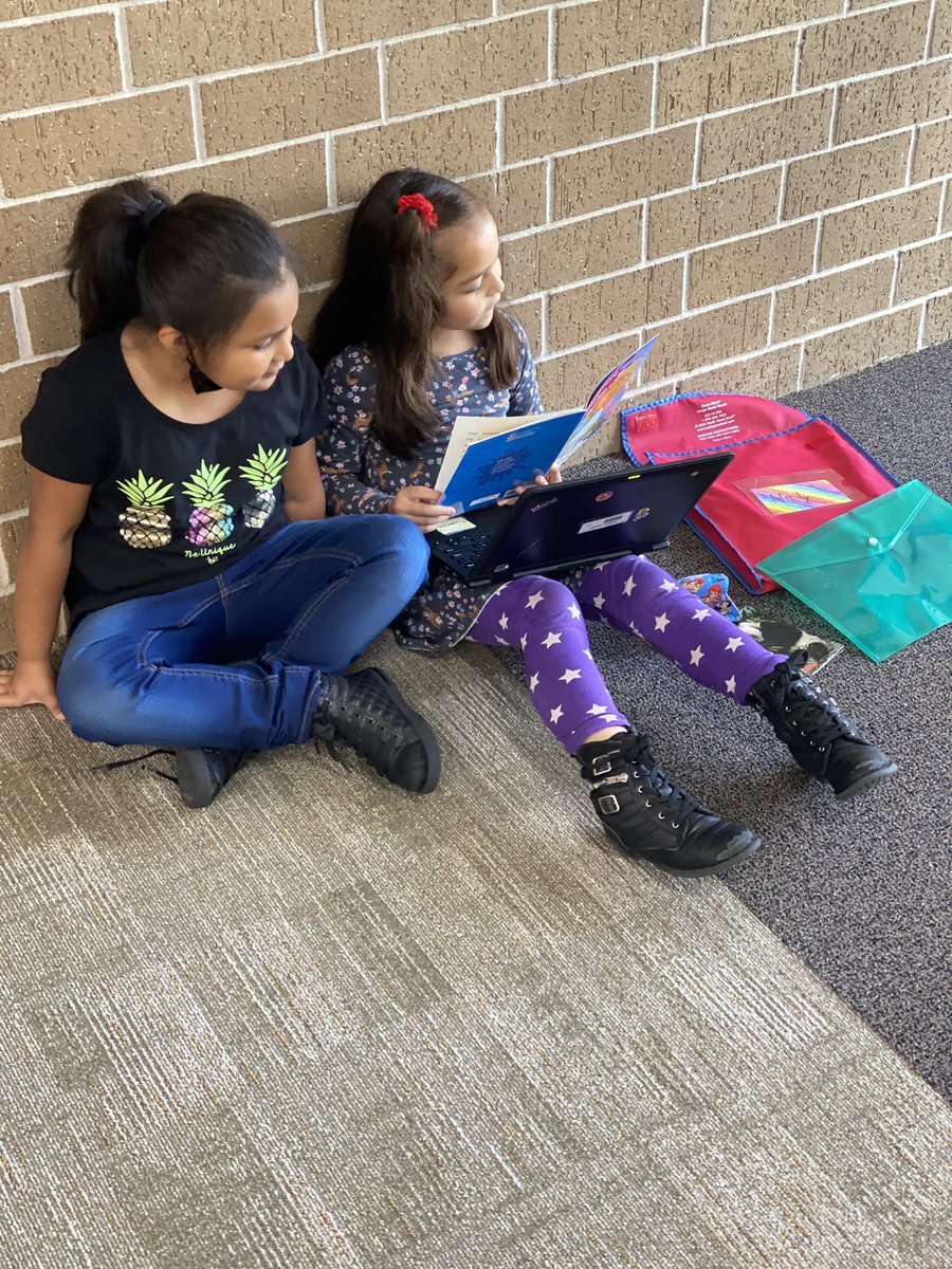 We celebrated our reading yesterday by showing off our partner reading skills on Seesaw! My students had so much fun!! #BeaHooverHero <a href="/HooverCFISD/">HooverCFISD</a>