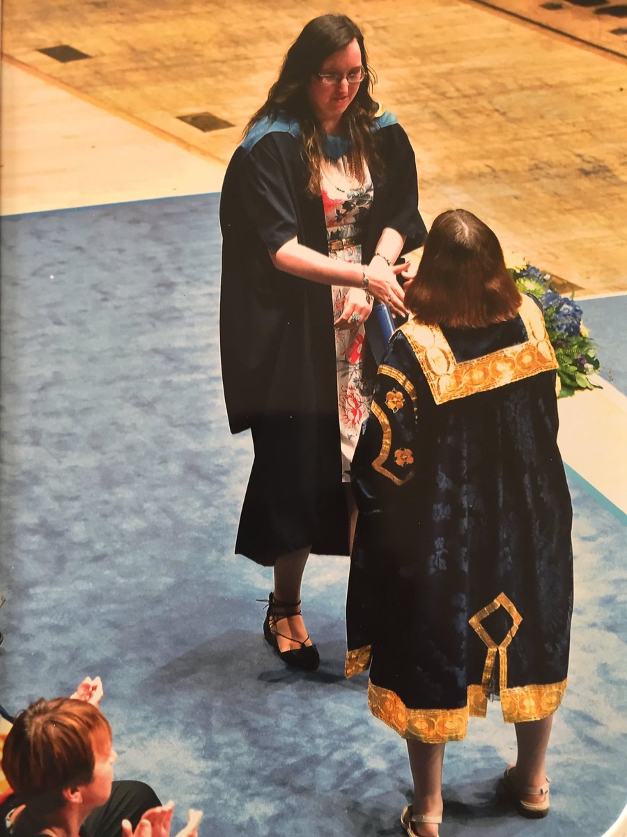 XxAmyxPopxX's tweet photo. Three years ago I graduated from the @OUScotland with BA(Hons) Open Degree &amp; it’s my proudest moment. It helped me to get my internship &amp; it will help me get into my dream job! I’m very proud to be a graduate from the Open University 💙 #OUGraduate https://t.co/Uexj83j8Mi