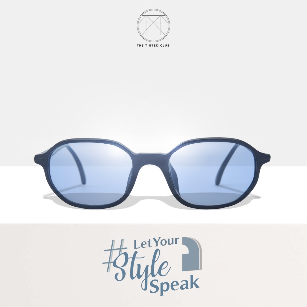 ClubTinted's tweet photo. Every sunglass collection needs a pair with blue lenses. ​

DM us for prices
#ttc #thetintedclub #sunglasseslover #fashion #instafashion #coolframes #bestinclass #eyewear #eyeweartrends #explorepage #latestrends #eyeglasses #optician #opticalstore #eyeweardesign #mumbai #india https://t.co/oj3vzsIvEf