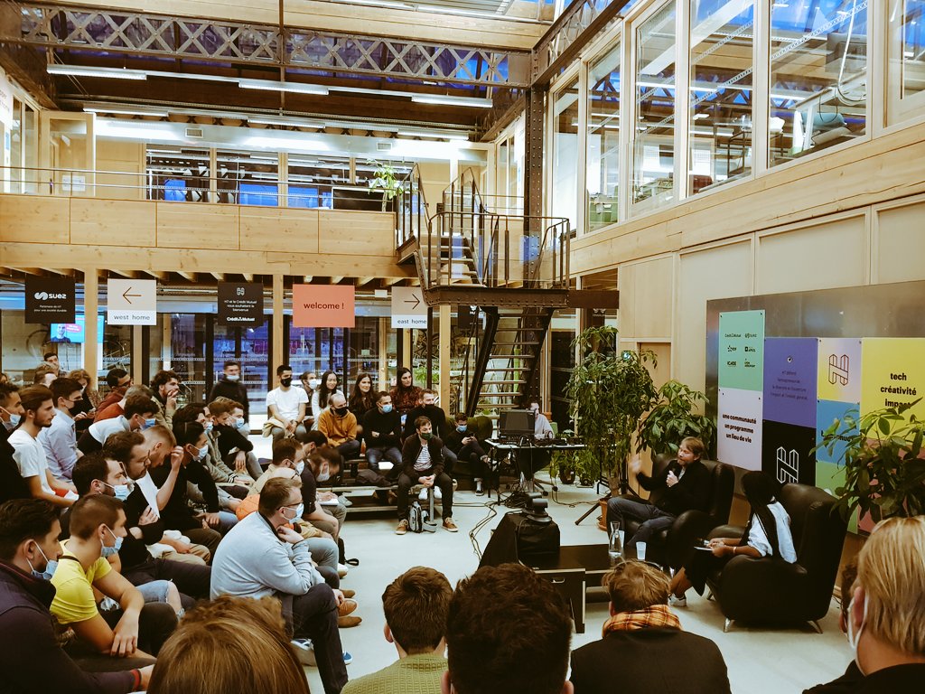 "C'est primordial quand on est entrepreneur d'apprendre à lâcher prise et à déléguer dès que l'entreprise croît, pour ne pas devenir un boulet pour sa start-up" <a href="/EricLarch/">Eric Larchevêque</a> raconte la passation au sein de <a href="/Ledger/">Ledger</a> 
#DansunFauteuil