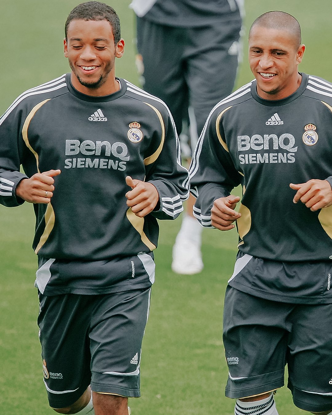 Copa90 Left Back Royalty Marcelo And Roberto Carlos Training For Real Madrid 07 T Co Oxf5ibyv8f Twitter Copa90 Left Back Royalty Marcelo And Roberto Carlos Training For Real Madrid 07 T Co Oxf5ibyv8f Twitter