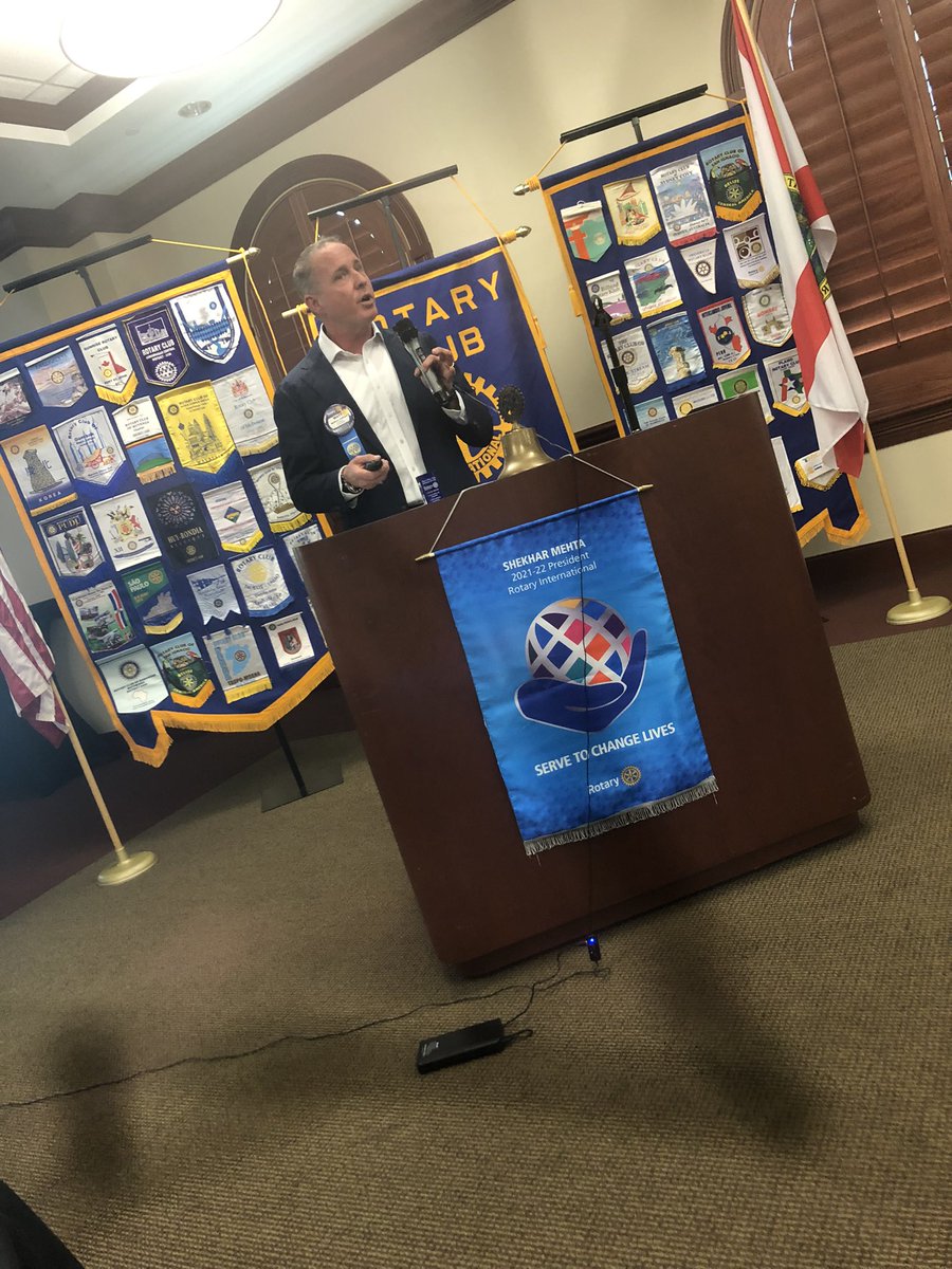 nowscpress's tweet photo. Soon to be #Author Matthew Hoffman today speaking at the Tampa Bay Rotary! #Keynote #Rotary #KickassHusband #BookAuthor #NOWPromotion https://t.co/1bPmGcc2Ri
