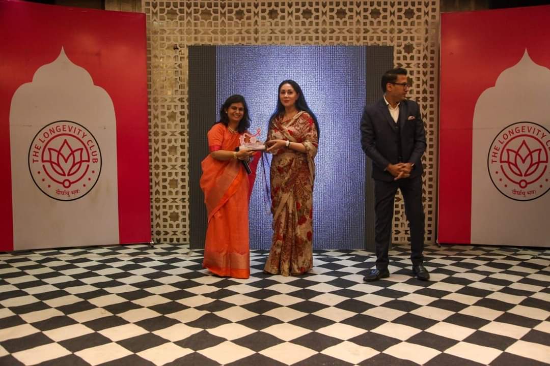 ashharsh2000's tweet photo. I don't want to give any caption 🙂💕
This is simply love & acknowledgement
@KumariDiya
🙏🙂
#WorkingModeOn #longivityclub #gratitude thanks Deepak Sharma https://t.co/zbuElkbnsX