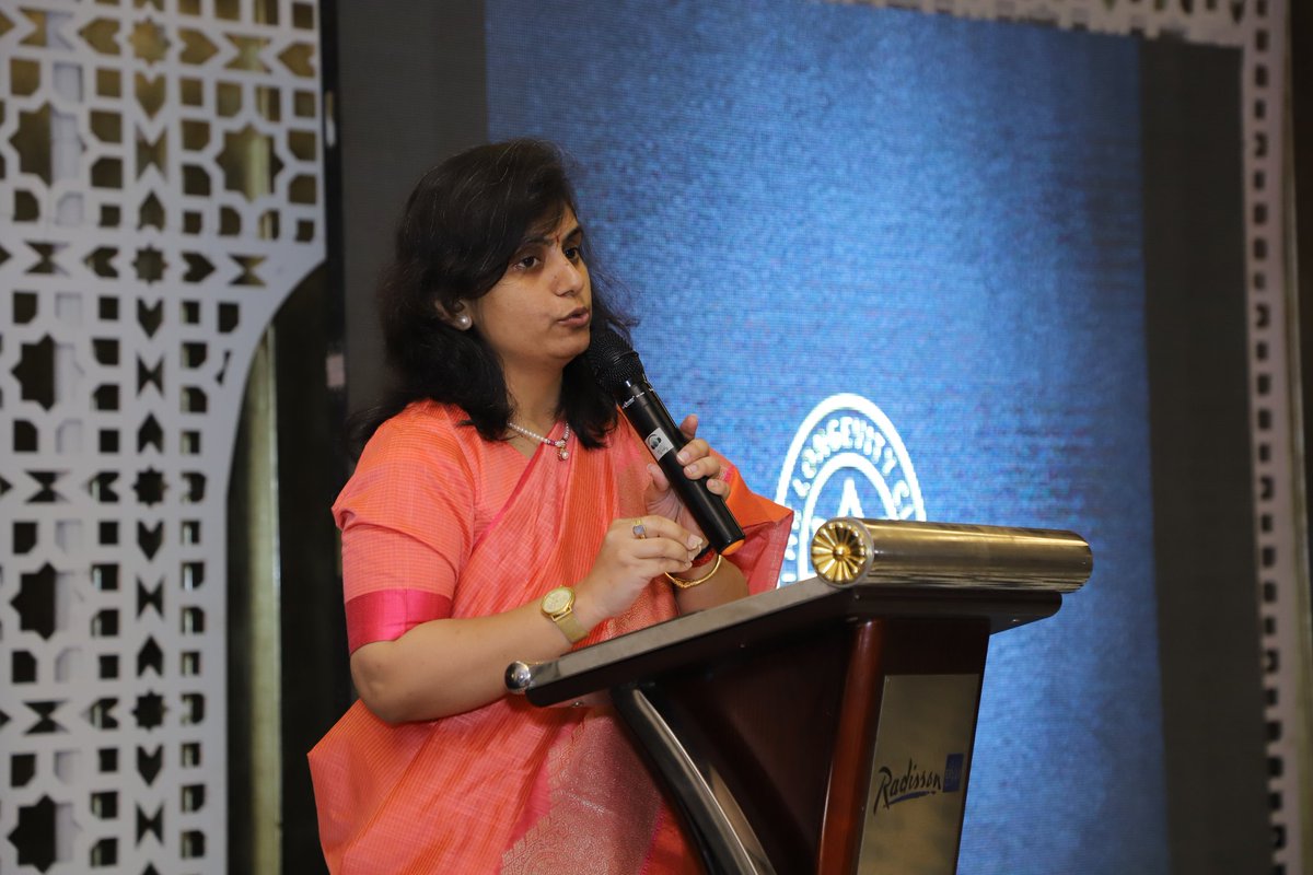 ashharsh2000's tweet photo. I don't want to give any caption 🙂💕
This is simply love & acknowledgement
@KumariDiya
🙏🙂
#WorkingModeOn #longivityclub #gratitude thanks Deepak Sharma https://t.co/zbuElkbnsX