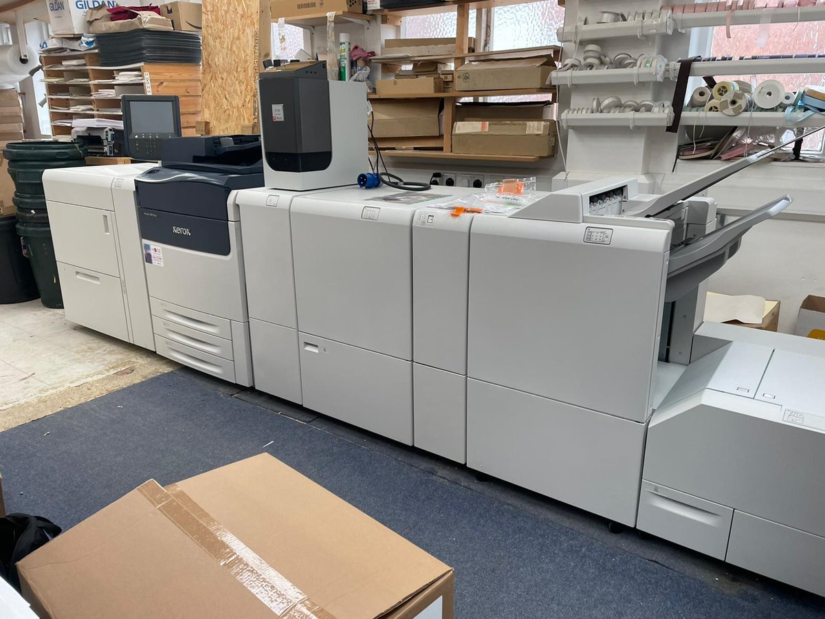 ModeSolutions's tweet image. Another weekend installation done, leading to another satisfied customer! This is all thanks to our diligent installation team, we wouldn&apos;t be Mode without them 🎊

#modesolutions #satisfiedcustomer #printerinstall #appreciationpost