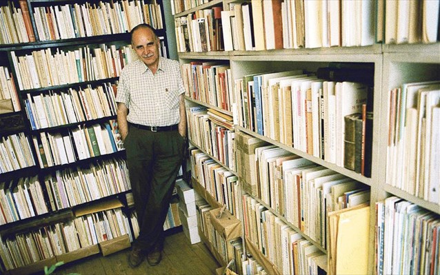 naftemporikigr's tweet photo. ΑΠΘ: Τα εγκαίνια του αρχείου του Ντίνου Χριστιανόπουλου θα τελέσει η Πρόεδρος της Δημοκρατίας https://t.co/fNljeRWZoR #ntinos #xristianopoulos #poetry #Χριστιανόπουλος #Christianopoulos #Λογοτεχνία #ΑΠΘ #ντίνοςχριστιανόπουλος #βιβλίο #Αριστοτέλειο #Πανεπιστήμιο #naftemporiki https://t.co/TB5uyu7XbZ