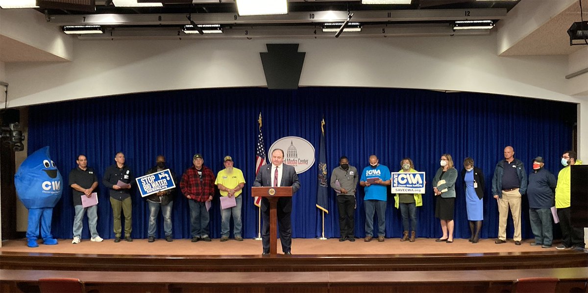 32BJSEIU's tweet photo. Today in Harrisburg, State Reps. Leanne Krueger & John Lawrence met with @32BJSEIU Chester Pa. water authority workers and local activists to support a bill to stop unnecessary privatization schemes for municipal water systems. #SaveCWA https://t.co/oX3q5dFpYZ