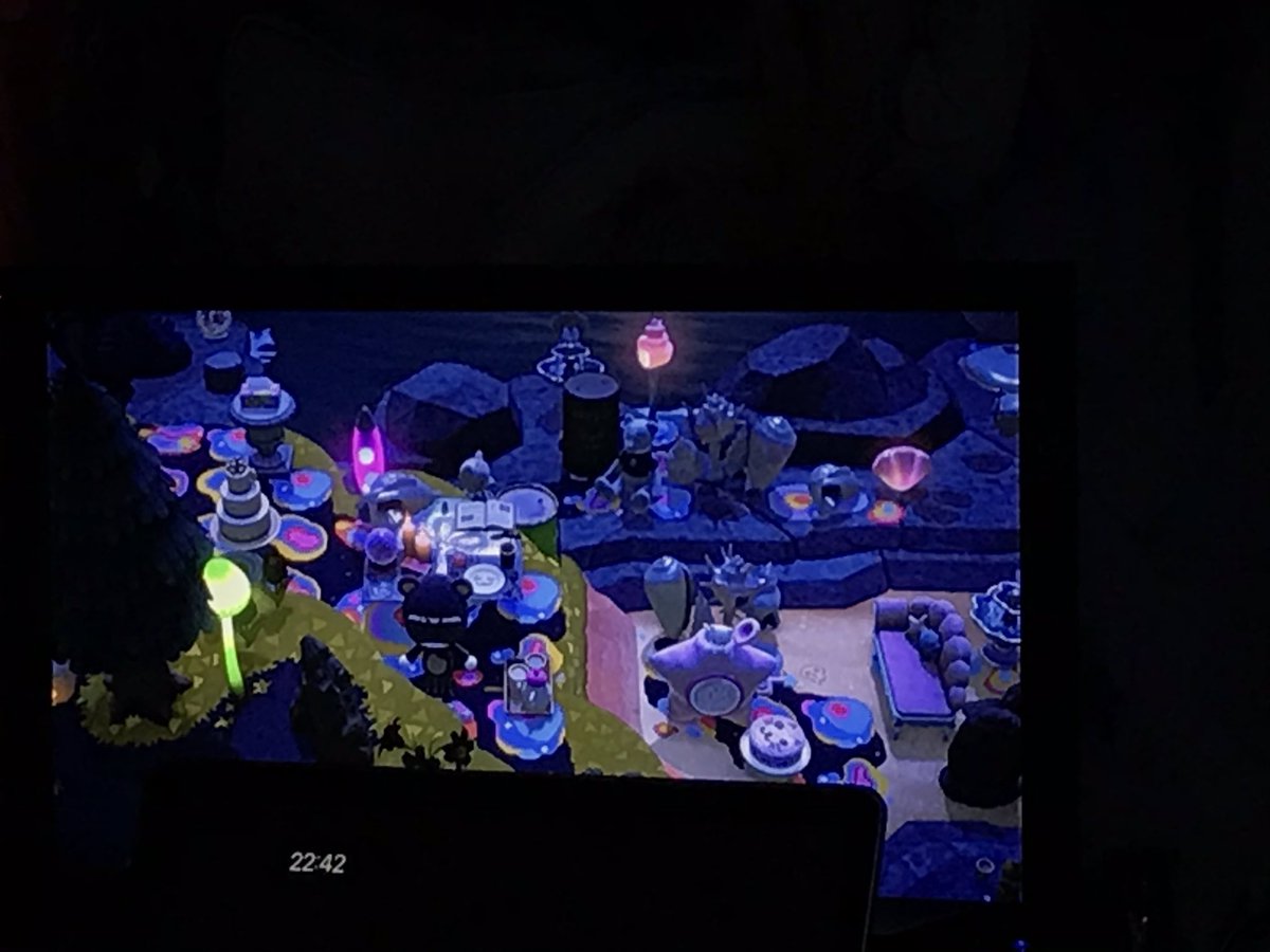dirtbog's tweet photo. #acnh #acnhgoth #acnhoween 👁‍🗨🔮🦠💜🦷🧠🌑🔋🤢💀 working on my iridescent oilslick beach (ill post real pics soon blah) https://t.co/TZtvfTajkX