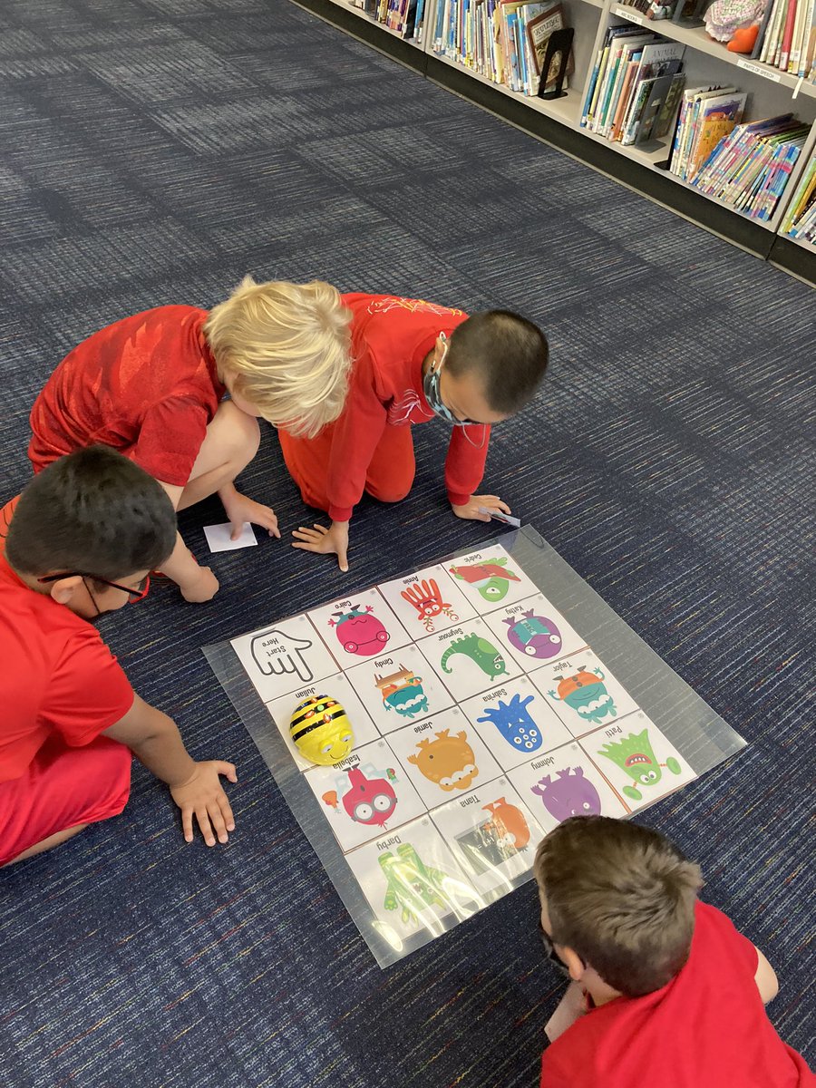 HydeCommons's tweet photo. 2nd graders had a monstrously good time coding Beebots to find their monsters.@HydeCommons @CCISDLibrary #ccisdlibs https://t.co/565SpgRtgn