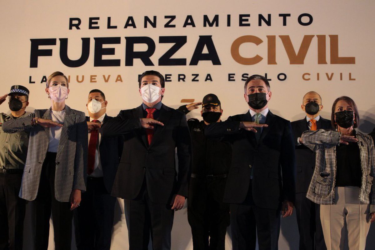 AldoFasciZ's tweet photo. Hoy presentamos el nuevo modelo de #FuerzaCivil, encabezado por el Gobernador @samuel_garcias, este relanzamiento consiste en mejorar las beneficios, prestaciones y equipamiento de los elementos, así como la infraestructura de la institución. https://t.co/TxV4BUVd0R
