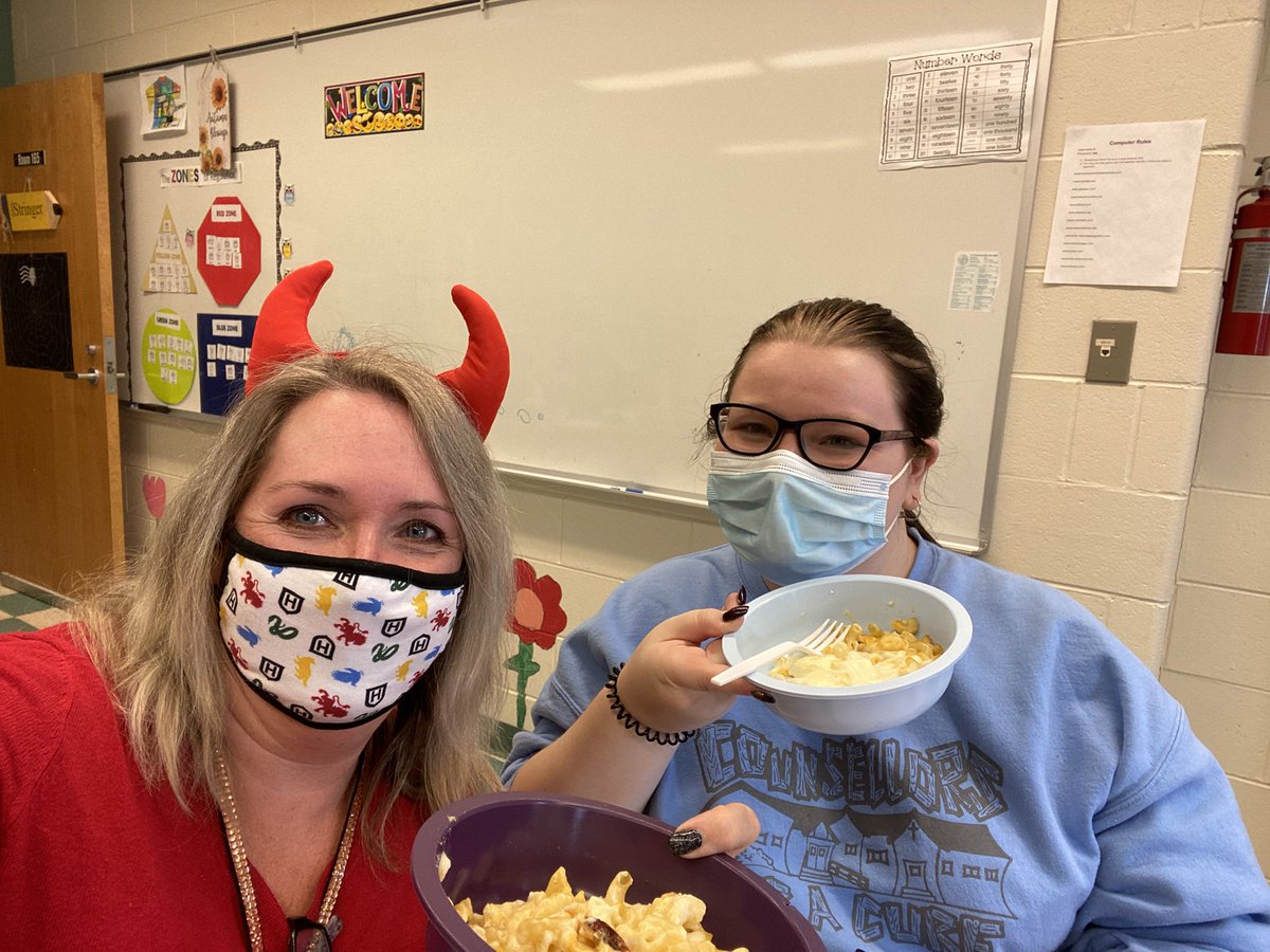 Cooking class was a success!  Old Fashioned Creamy Mac n’ Cheese for the win!!! <a href="/TATwolves/">Tricentia Academy</a> <a href="/NLESDCA/">NLESD</a> <a href="/tanyamom1/">Tanya Harris</a> <a href="/cmpenney7/">Crystal Penney</a>