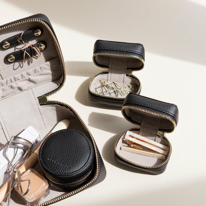 fancy's tweet photo. As a passionate and philosophical traveler, staying organized is a top priority. 

Shop now: https://t.co/MJNPJlvi5q https://t.co/Ba79HWXhvG