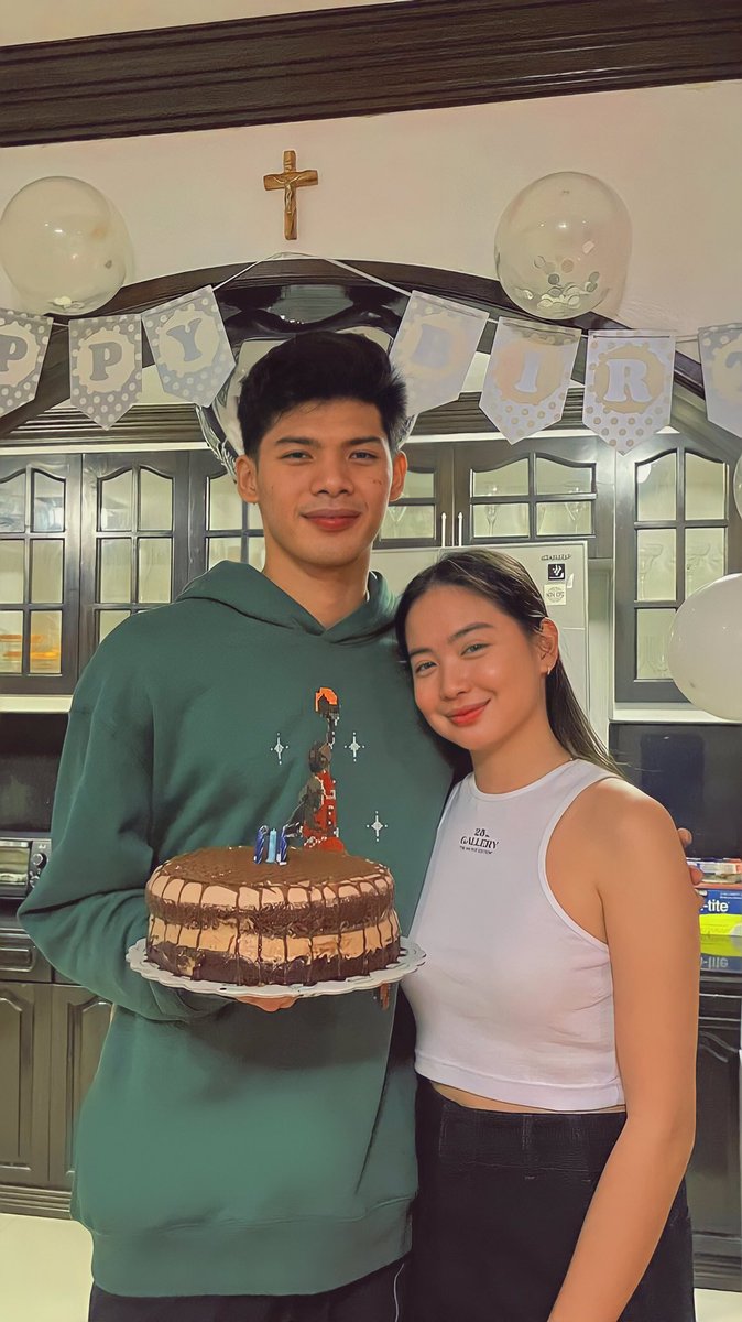 drrndl's tweet photo. happy birthday, boss @cjcansino #CjCansinoTurns22 #Crispination @CrispinationOFC https://t.co/aVqjd6sPew