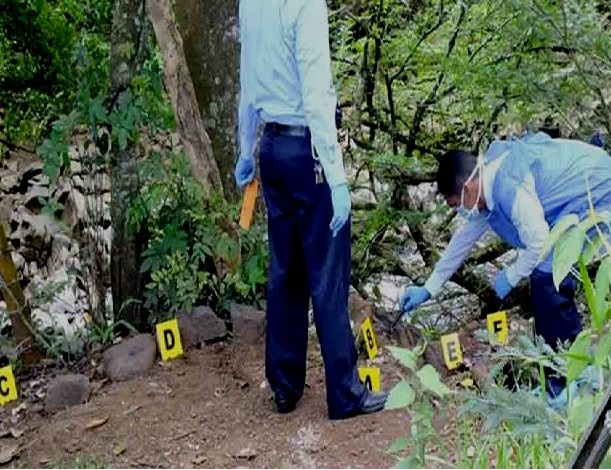 SoyNuevaPrensa's tweet photo. Pensaron que su amigo de fechoría estaba muerto y lo sepultaron - https://t.co/S4jAt7RX5e

#SoyNuevaPrensa #Cicpc #Douglasrico #Electrecutado #Muertos #Sucesos #Sucesos https://t.co/9e6Y2W8MGA