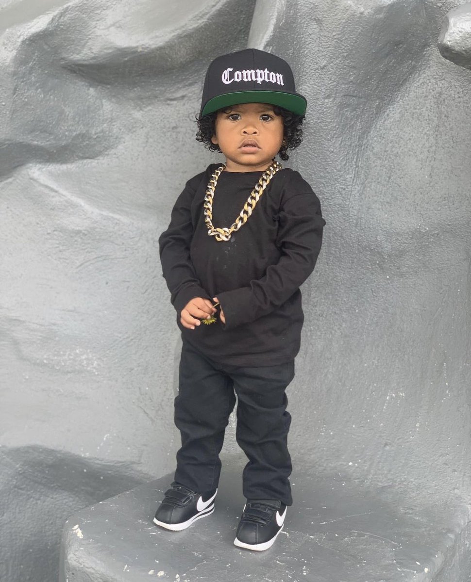 GFelton_1's tweet photo. Happy 3rd birthday son ๐ #DonnyDay ๐ซ https://t.co/1gnCNHoFH1