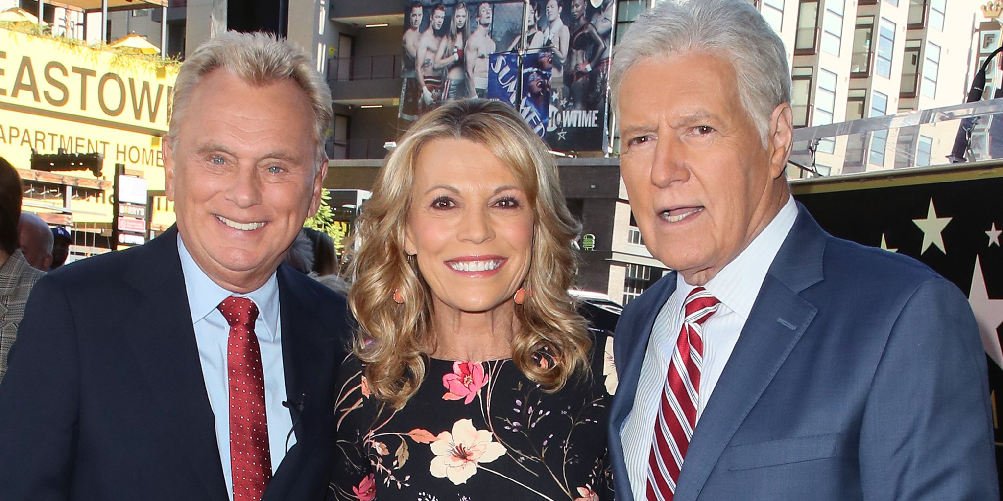 Happy 75th birthday to Pat Sajak. When I think of gameshows these three people are the first ones I think of. 