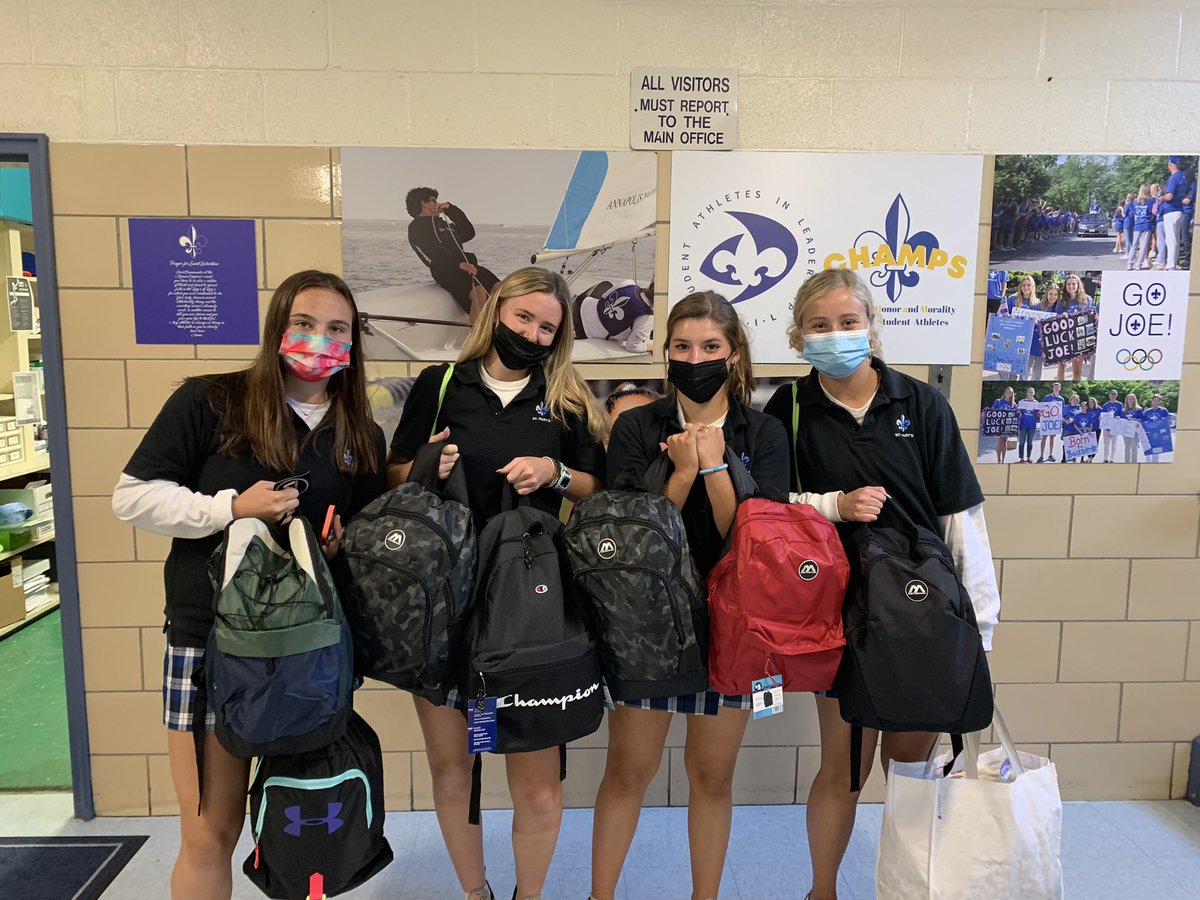 ChampsSm's tweet photo. Thank you to our fall sports teams for their donations to Backpacks for Love! #saintsgive @SaintsLeadSAIL @AACapitalSports @saintmaryselem @St_Marys_Saints https://t.co/KFoBZByCh0