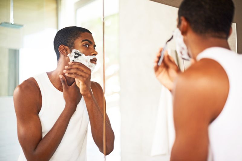 Good morning! 

Get active, with Rise on this Tuesday morning and win the day! 

#Rise #Skincare #BeardCare #EssentialOils #Melanin #Shaving #TuesdayMorning