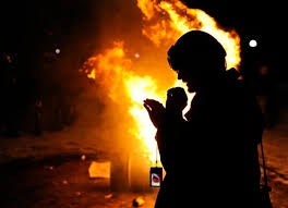 mcsole's tweet photo. damn the 10 year anniversary of #OccupyDenver being evicted has passed. These confrontations with police are probably the most radicalizing moments in my life.
so much possibility in those days, so much power, so many challenges. too many of these comrades are dead now. https://t.co/rEKlHrCDjb