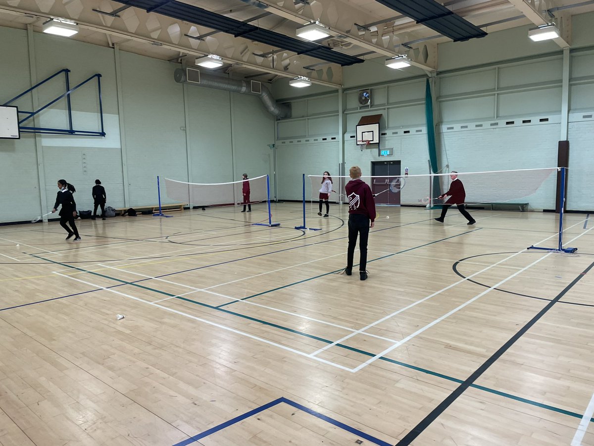 PLHSport's tweet photo. First session back after the October half break. Lunchtime badminton ladder tournament under way. If you are interested in any of our clubs see Mr Bennion for sign up or come along for more details #getinvolvedPL https://t.co/jrKrJK1RtU