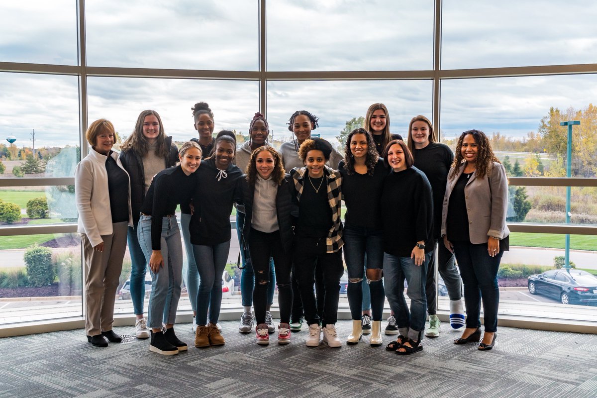 Back Row (L-R): Liz Lawrence (MSUFCU Board Member), Lauren Walker, Alisia Smith, Jayla James, Taiyier Parks, Brooklyn Rewers, Julia Ayrault, Whitney Anderson-Harrell (Chief Community Development Officer, MSUFCU)

Front: Laurel Jacqmain, Nia Clouden, Alyza Winston, Deedee Hagemann, Moira Joiner, April Clobes (President/CEO, MSUFCU)
Not pictured: Tory Ozment