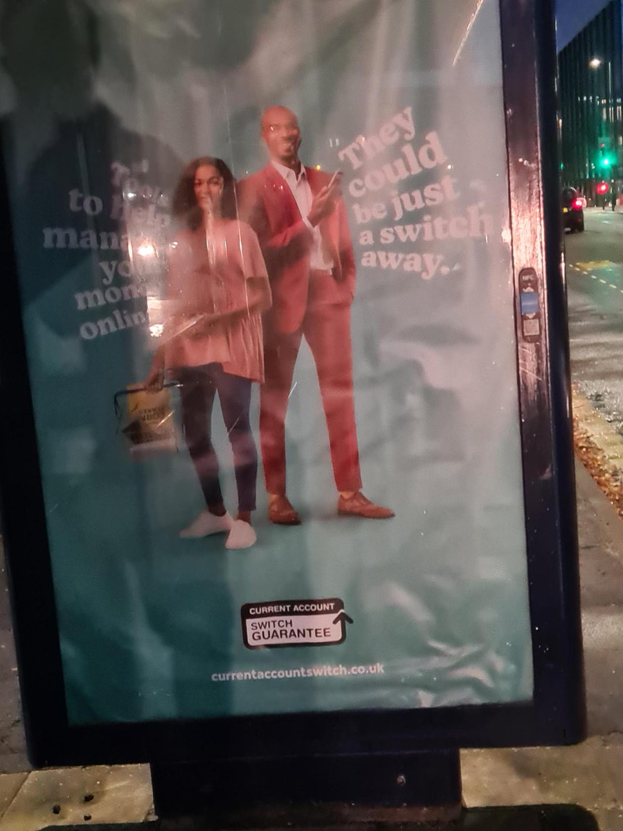 CoderTheExplor1's tweet image. Whenever I catch a bus, I'm always reminded to SWITCH my bank account!!! #ILOVEADVERTS #YOLO @HSBC_UK