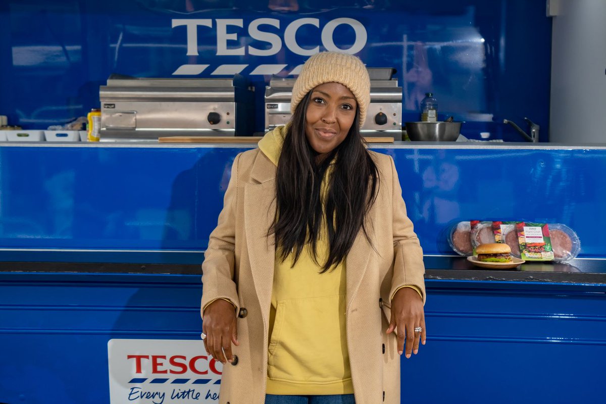 angellicabell's tweet photo. I've been working with @tescofood and recently went out to chat to some of their customers. I’ll reveal all soon!
#TescoFood #ad https://t.co/wltOl78CRL
