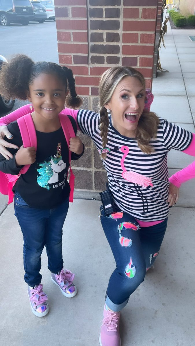 AllofaSUTTON_M's tweet photo. Wacky Day Twins! #HPpride https://t.co/aHKLmqg2nu