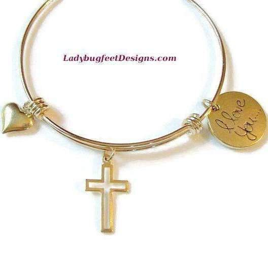 MchughDiane's tweet image. GOLD I Love You Cross Bangle tuppu.net/9d4f853f #LadybugfeetDesigns #Etsy #AdjustableBangle