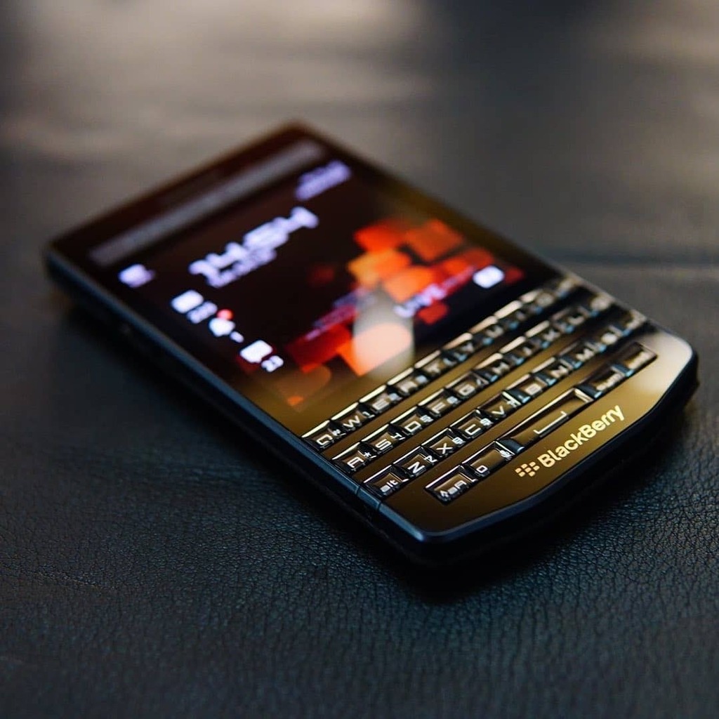 answer_for_all's tweet image. Reposted from @laohacblackberry

.
.
#blackberry #premiummobile #kolhapur #blackberrymobile #technology instagr.am/p/CVfhoWLAqnv/