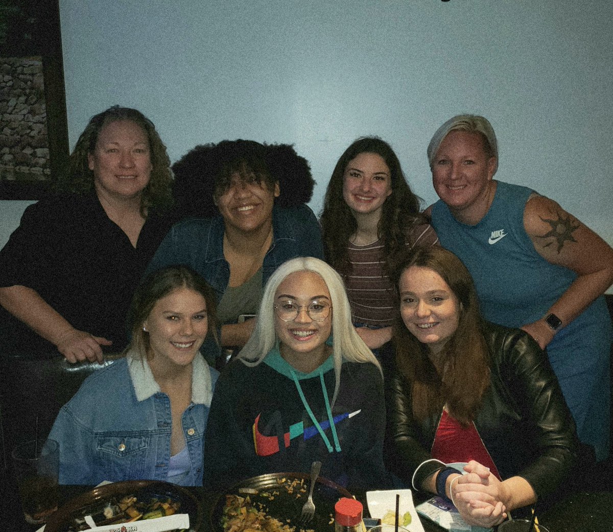 NFHSVBALL's tweet image. Super fun night @ #Osaka celebrating our #seniors ! 
🧡🏐💚🌳
#seniorszn #naamanforesthigh #nolimits