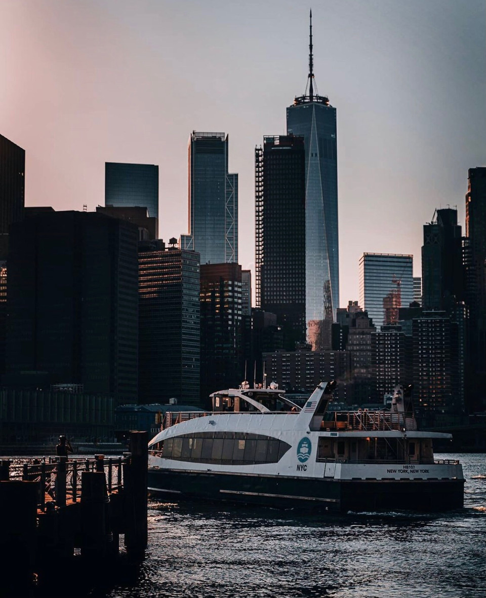 NYCferry's tweet photo. It's all just a bunch of hocus pocus ✨
Plan your #FerrySpookyCommute at https://t.co/Rp8vJADKlJ
📷: IG/shlomo__g https://t.co/snw4qcdzct
