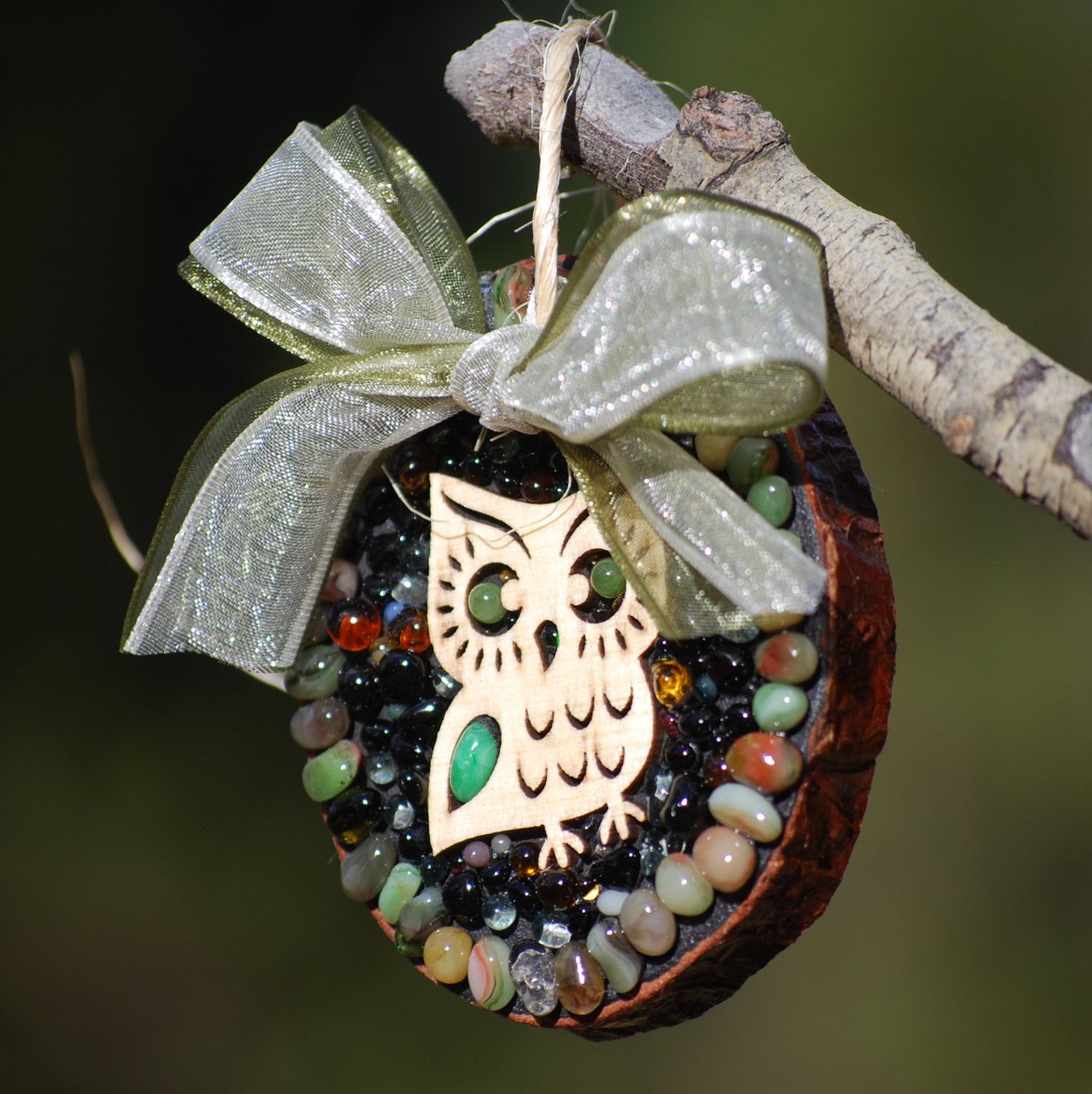 Excited to share the latest addition to my #etsy shop: Mosaic Christmas Ornament with Cute Owl makes the perfect holiday gift for neighbors, teachers, family and friends etsy.me/3mhyorI #christmas #mosaicornament #christmasornament #mosaicchristmas #mosaicowl