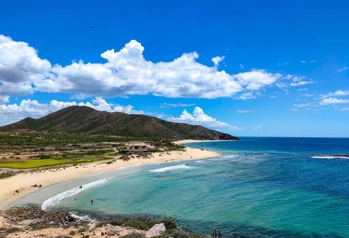 Felipe494Rojas's tweet photo. feliz martes #playa #paisajes #paz #pesca https://t.co/0uPTbgPdMd