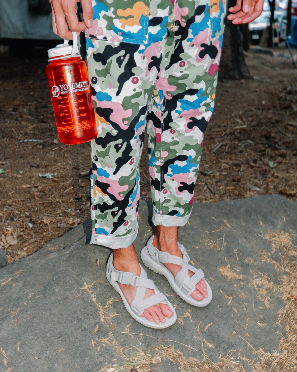 Teva's tweet photo. This #TevaTuesday look from @nabilsamadani is just 🤌. We want to see yours too! Tag us + #TevaTuesday and you may just catch yourself on our Instagram Stories. https://t.co/VE8Jstu4Mb