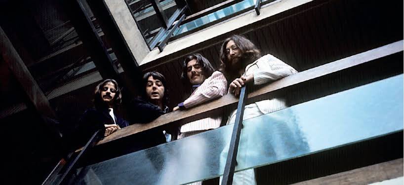 Say get back. The Beatles 1969. Beatles 1969 album. The Beatles Abbey Road 1969 в студии. The Beatles 1969 альбом.