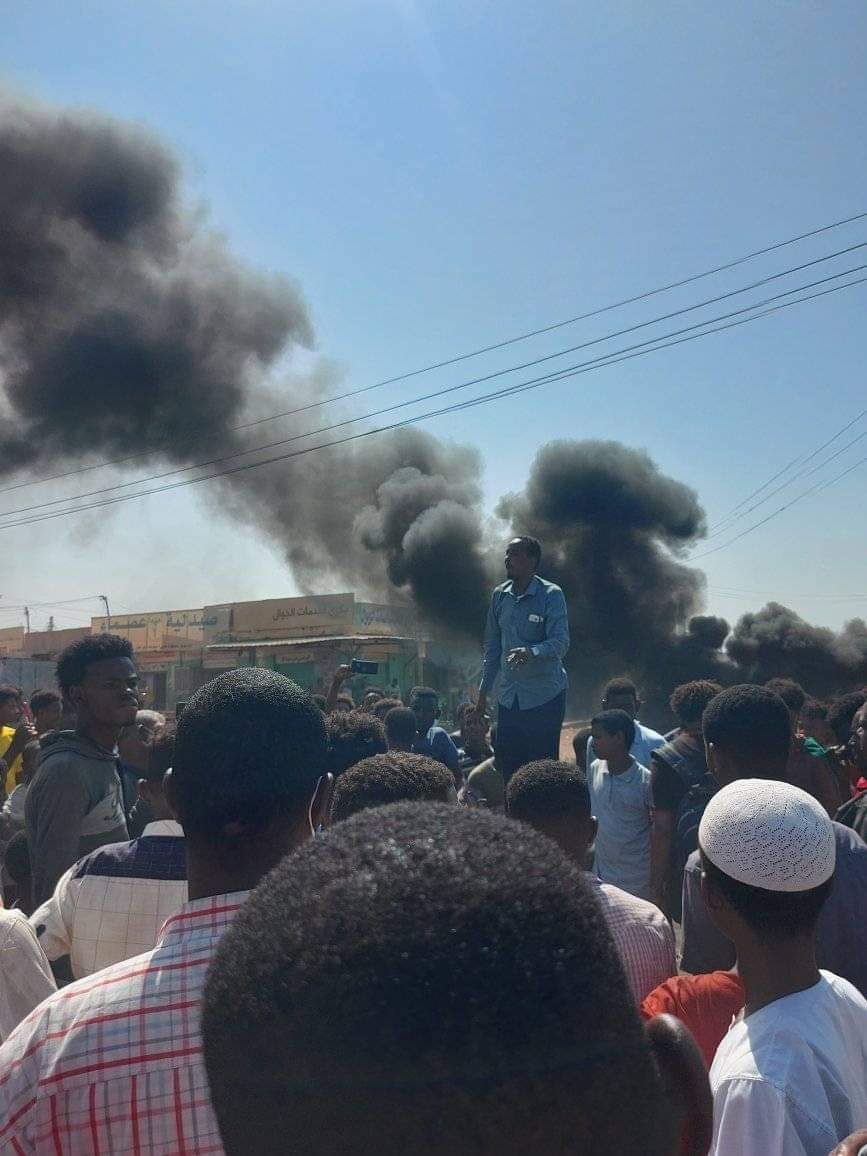 المناقل اللان 
#الردة_مستحيلة
#العصيان_المدني_الشامل 
#SudanCoup 
#الشارع_بس