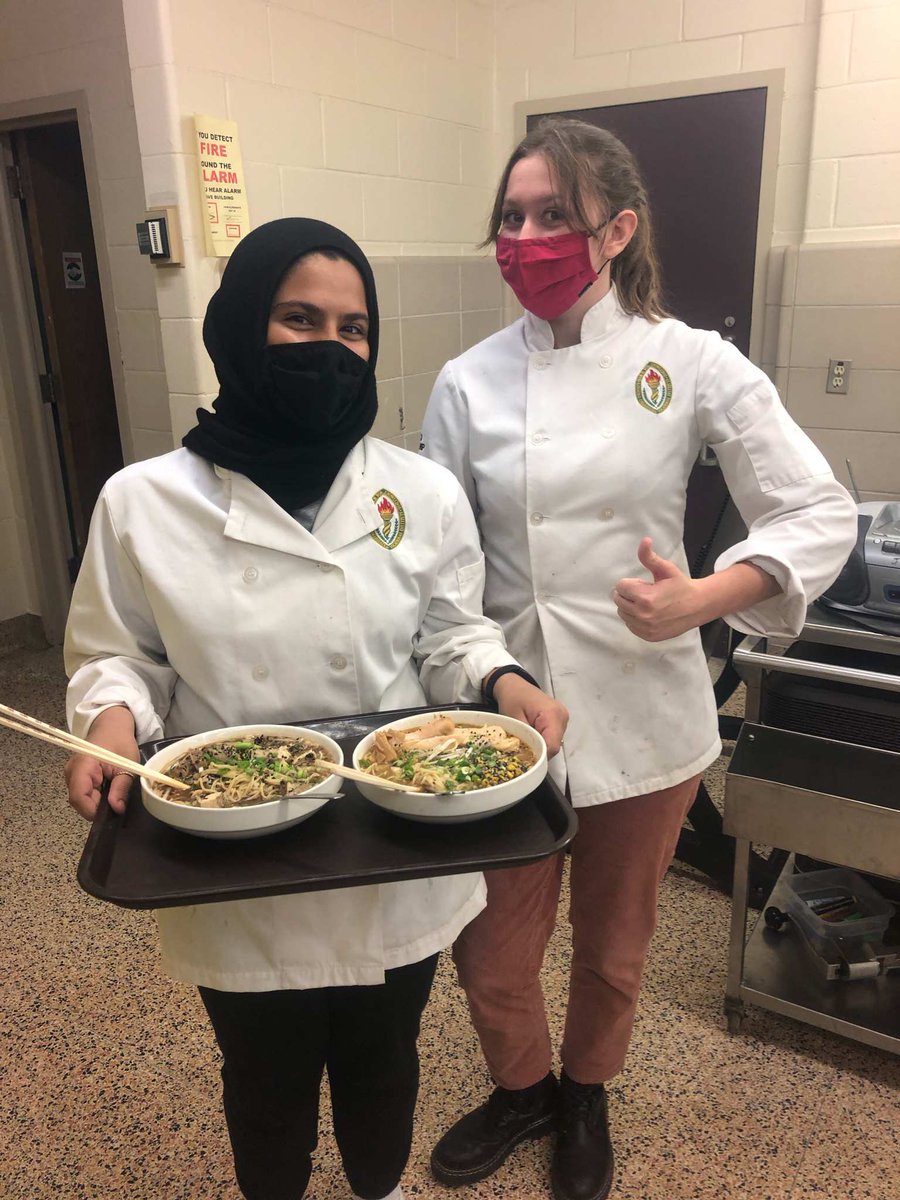 LCVI_LDSB's tweet photo. .@Ian_Montgomery's #SHSM Culinary students partnered up with @crafty_ramen who donated ramen kits for students to cook!!!!  Awesome way to get familiar with meal kits and how they play an important part of the Hospitality industry today. https://t.co/DXqzQh3slQ