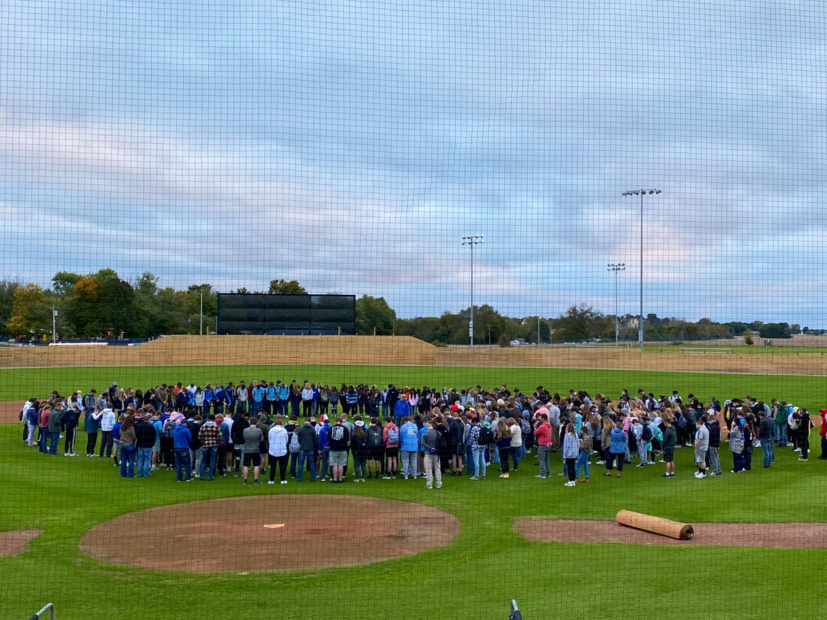 Warren East HS FCA tweet media