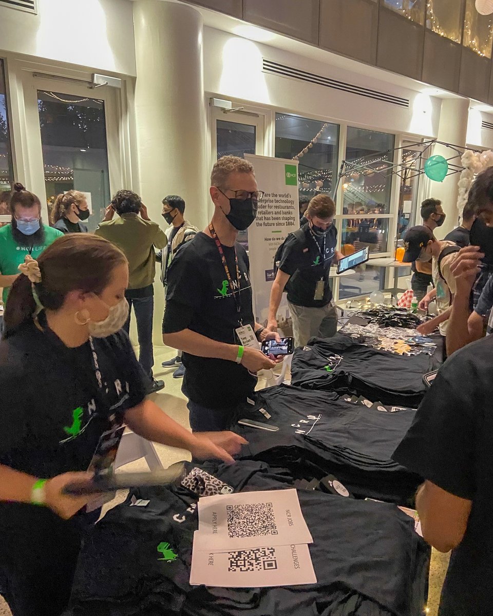 ncr_voyix's tweet photo. Our volunteers were so excited to take part in #HackGT8! With a keynote from Tim Vanderham, our CTO, and the winners of NCR-sponsored Hacks receiving an NCR internship, we are proud to have supported so many talented hackers as they #DiscoverYourCraft! #NCRLife #innovation https://t.co/gGXa74IUYt