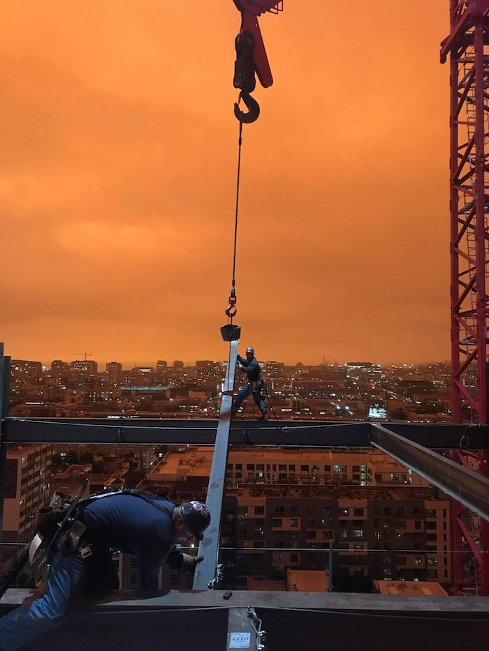 Hand injuries are a trend in the construction industry. Our teams run focused Toolbox Talks on hand safety and hand placement and provide visual aids to raise awareness of hand injuries. Together, we can bring the highest safety levels to the project.