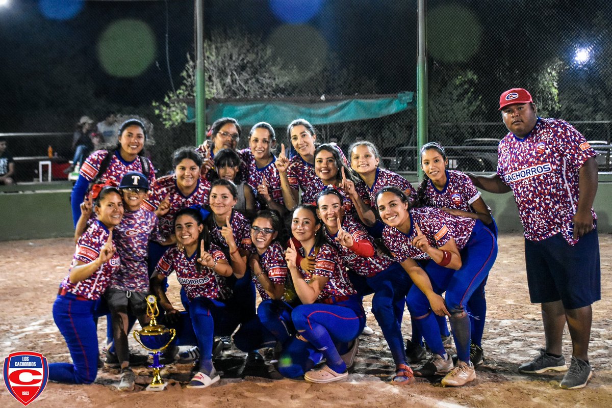 CachorrosSalta's tweet photo. #Sóftbol🥎 TORNEO PREPARACIÓN

LENTO
Copa de Oro
•1ra Final: HALCONES 27 - CH ROJO 7
•2da Final: CH ROJO 35 - HALCONES 10
•3ra Final: CH ROJO 0 - HALCONES🏆 7 
Copa de Plata
3er y 4to: MERCENARIOS 0 - CH AZUL 14 https://t.co/NR5IW3JkYZ