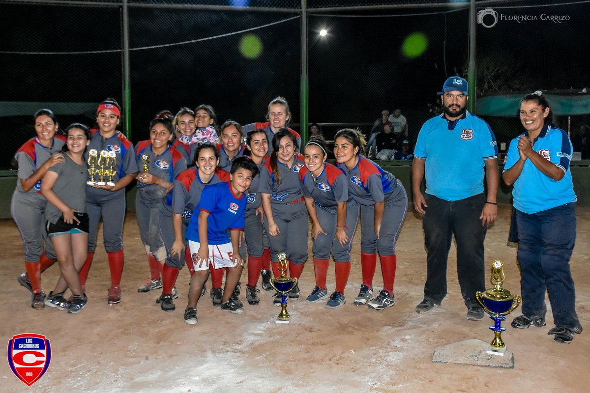CachorrosSalta's tweet photo. #Sóftbol🥎 TORNEO PREPARACIÓN

LENTO
Copa de Oro
•1ra Final: HALCONES 27 - CH ROJO 7
•2da Final: CH ROJO 35 - HALCONES 10
•3ra Final: CH ROJO 0 - HALCONES🏆 7 
Copa de Plata
3er y 4to: MERCENARIOS 0 - CH AZUL 14 https://t.co/NR5IW3JkYZ