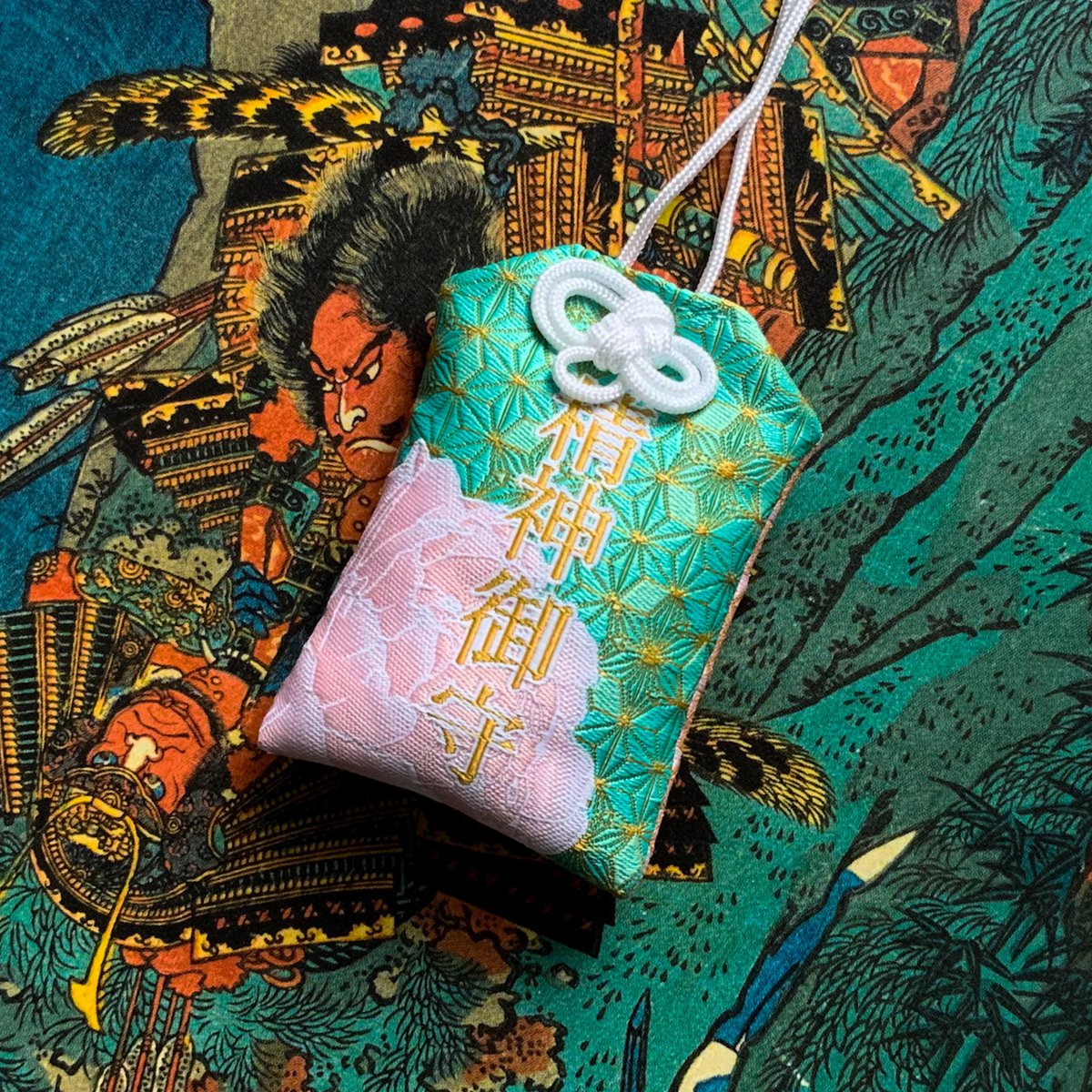 REVAMPCS's tweet photo. The Omamori are in!

Kickstarter pledges with these pretties will go out this Friday 🥰

Thank you guys so much for helping me realize these Omamori! It means a lot to me considering my time in Japan and just attempting a new product was so much fun! ⛩❤️

#omamori #charms https://t.co/AH40Dy0GiT