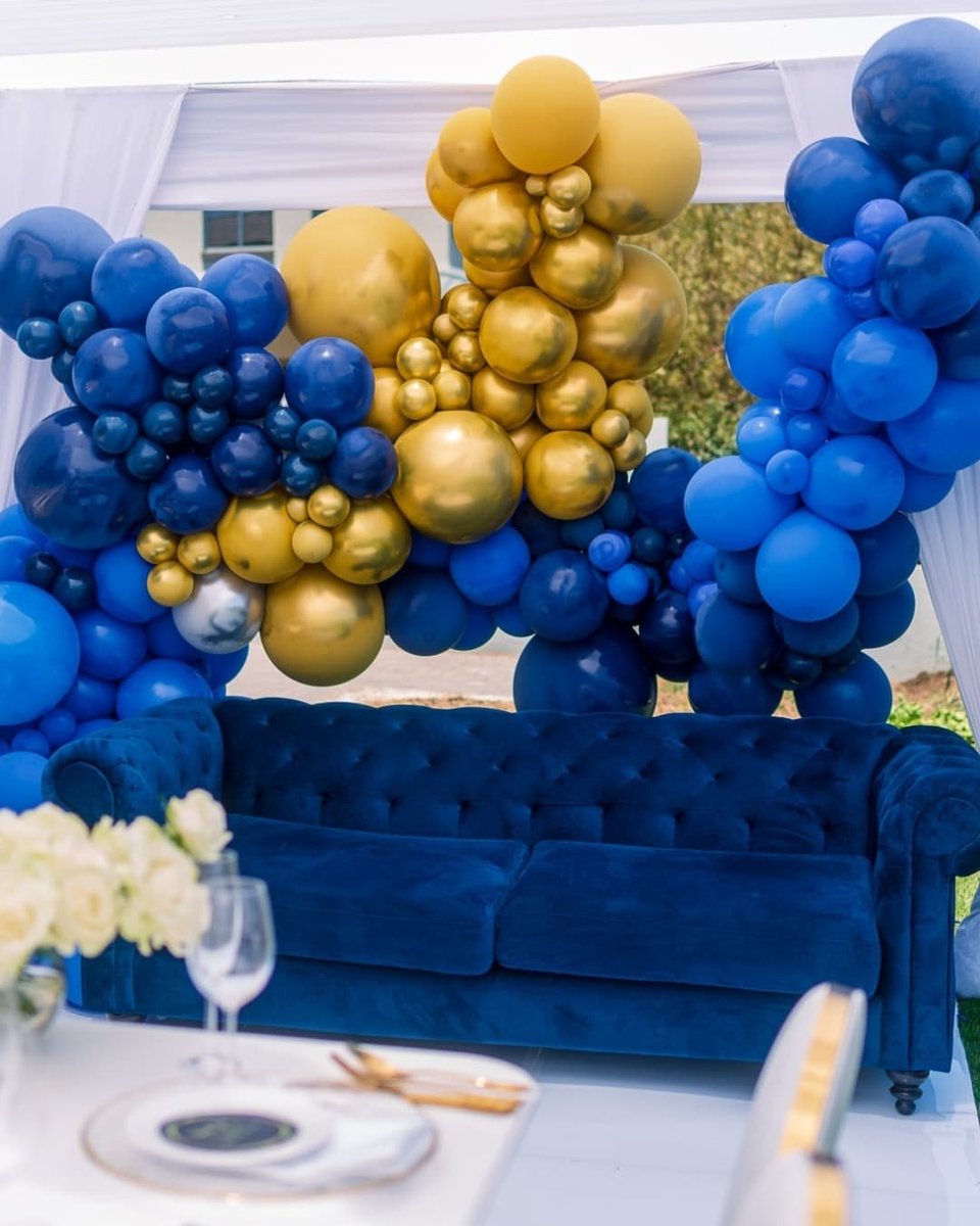 LuandePremium's tweet photo. A BLUE PARTY 😂😉
Blue for a Double 40th Birthday Celebration .
Let's Plan Yours? 
Luande Premium Lifestyle Events 
☎️ 061 405 0261
📧 luandegroup@gmail.com 
#birthday #40th #blueparty #AkiBirthdayHiro #event https://t.co/76D3A3uQtH
