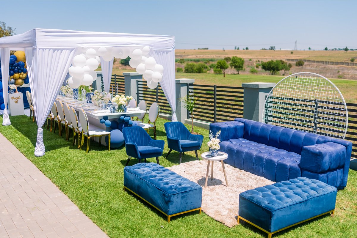 LuandePremium's tweet photo. A BLUE PARTY 😂😉
Blue for a Double 40th Birthday Celebration .
Let's Plan Yours? 
Luande Premium Lifestyle Events 
☎️ 061 405 0261
📧 luandegroup@gmail.com 
#birthday #40th #blueparty #AkiBirthdayHiro #event https://t.co/76D3A3uQtH