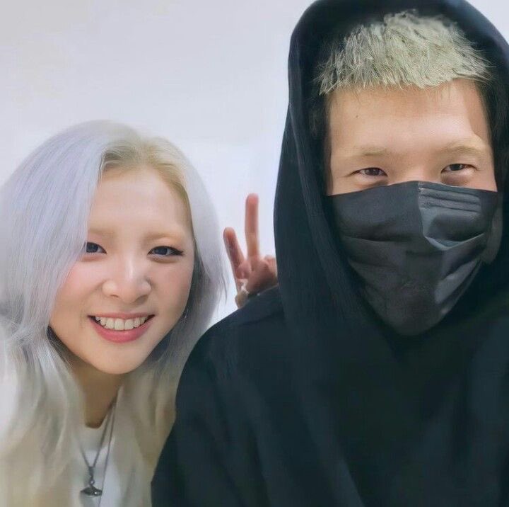#JIWOO #전지우 #KARD
#카드 <a href="/KARD_Official/">KARD (카드)</a> // w <a href="/DailyyBM/">Daily BM 🖤</a>