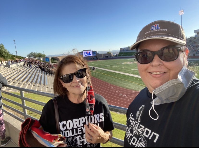 Catsandspeech's tweet photo. Happy Birthday to my #LifeBoss and Partner in Crime‼️ Love you, mom 🖤 I promise I will behave today 😂 https://t.co/Z8vFYeYn44