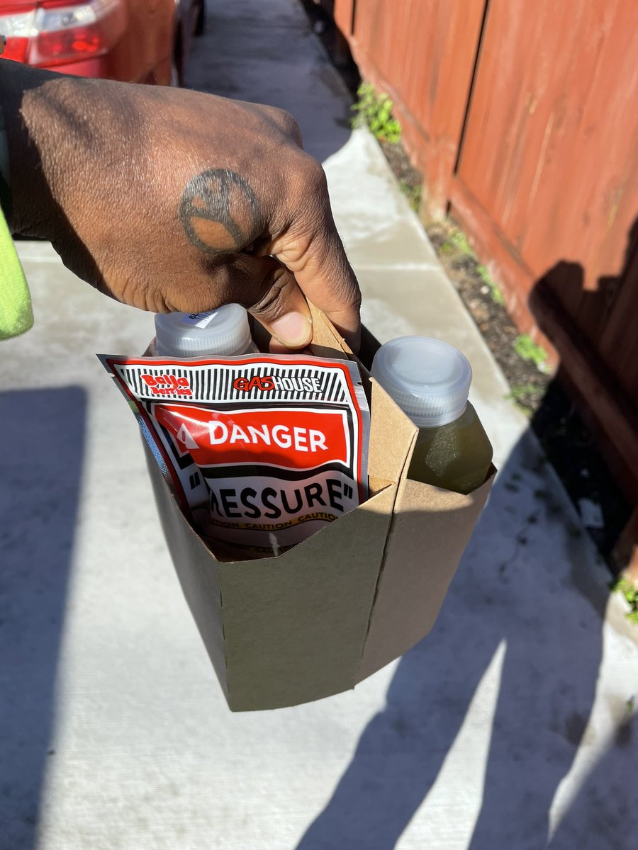 RealBCBBoyz's tweet photo. Don’t leave the door open cause we smokin 😶‍🌫️ https://t.co/arFe0k094q