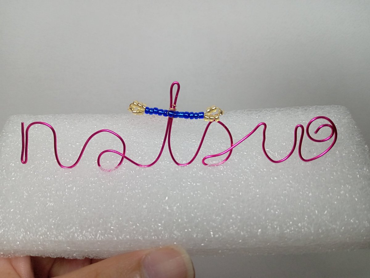 random_haishin's tweet image. なつさん（@TTV_natsu）
こんな感じになりました。
tの横棒にビーズタイプの横棒にしてみました。
いかがでしょうか？
#WIREname